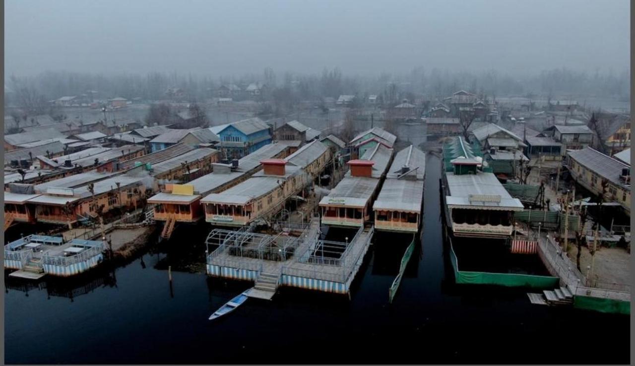 Green Heritage Group Of Houseboats Сринагар Экстерьер фото